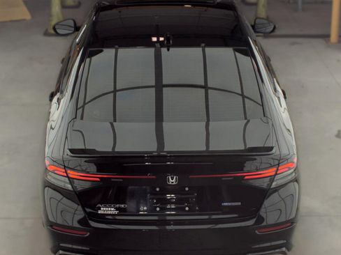 Used 2023 Honda Accord Sport image 6