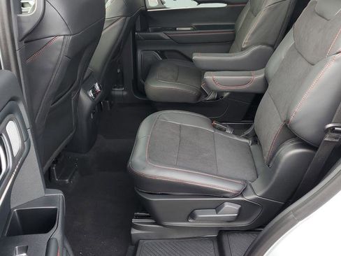 New 2026 Ford Explorer ST w/ Sun And Sound Package image 39