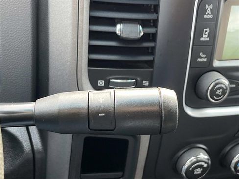 Used 2018 RAM 3500 Tradesman w/ Chrome Appearance Group image 32