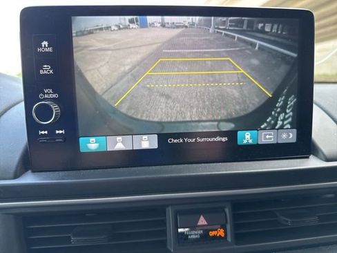 Used 2025 Honda Pilot Touring image 22