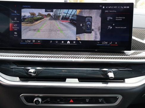 Used 2026 BMW X7 M60i image 51