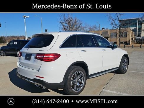 Certified 2019 Mercedes-Benz GLC 300 4MATIC image 4