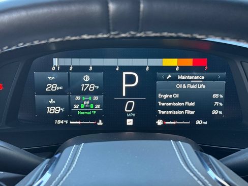 Used 2025 Chevrolet Corvette Stingray Premium Cpe w/ Z51 Performance Package RWD image 22