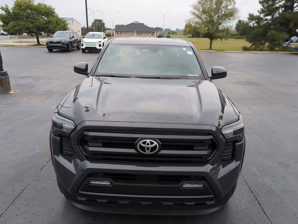 Used 2026 Toyota Tacoma SR5 RWD image 9
