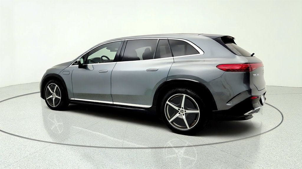 Used 2023 Mercedes-Benz EQS 580 4MATIC SUV image 7