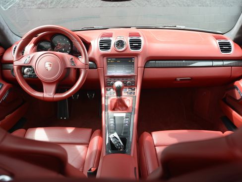 Used 2015 Porsche Cayman GTS RWD image 13