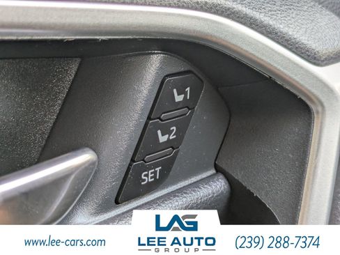 Used 2020 Toyota RAV4 Limited w/ Limited Grade Weather Package AWD/4WD image 21