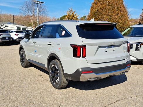 New 2026 Kia Sorento S AWD/4WD image 6