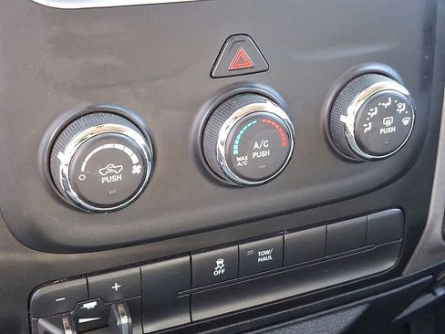 Used 2014 RAM 1500 Express w/ Black Ram 1500 Express Group image 16