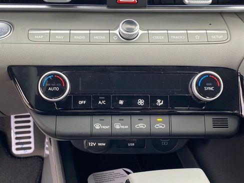 New 2026 Hyundai Elantra Sport FWD image 17
