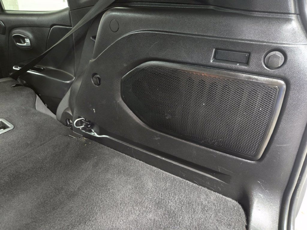 Used 2023 Jeep Renegade Limited w/ Sun/Sound Group AWD/4WD image 46