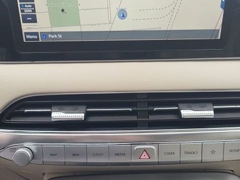 Used 2020 Hyundai Palisade Limited image 4