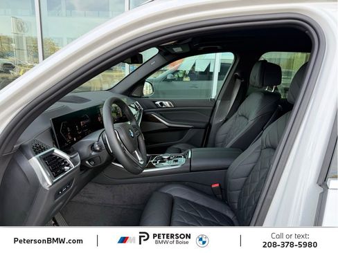 New 2026 BMW X5 xDrive40i AWD/4WD image 15