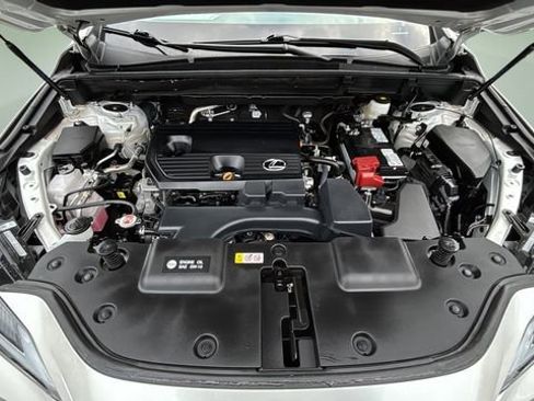 Used 2024 Lexus NX 250 FWD w/ Premium Package image 33