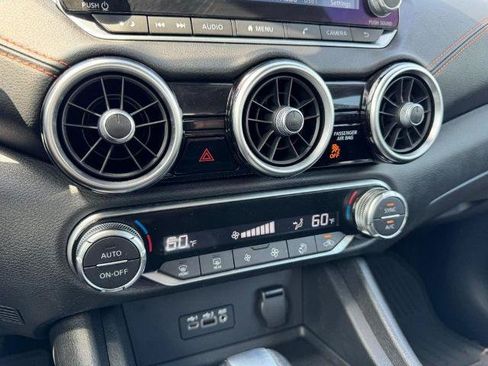Certified 2023 Nissan Sentra SR FWD image 18