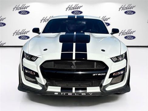 Certified 2022 Ford Mustang Shelby GT500 w/ Carbon Fiber Track Pack RWD image 2