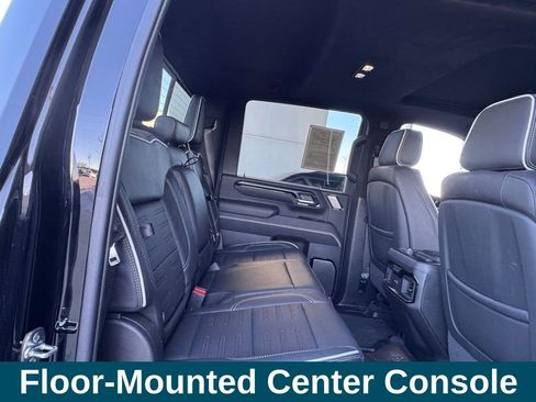 Used 2025 GMC Sierra 2500 AT4X image 31