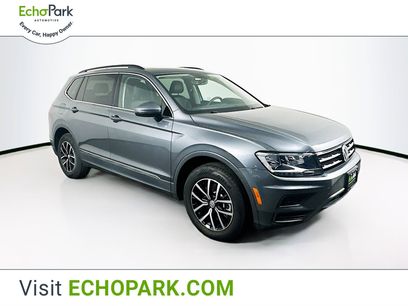 Used 2021 Volkswagen Tiguan SE w/ Panoramic Sunroof Package