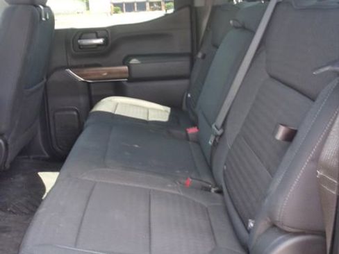 Used 2020 Chevrolet Silverado 1500 LT Trail Boss w/ Convenience Package AWD/4WD image 11