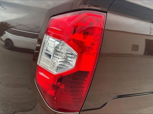 Used 2016 Toyota Tundra Limited w/ Limited Premium Package image 33