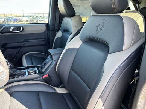 New 2026 Ford Bronco Big Bend w/ Black Diamond Package image 11