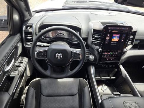 Used 2025 RAM 1500 Laramie RWD image 16