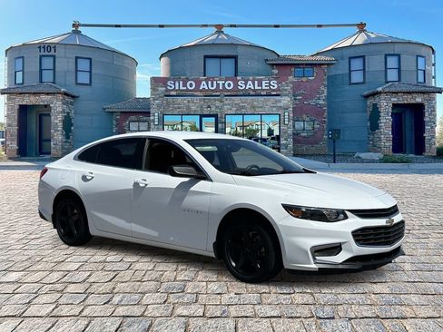 Used 2018 Chevrolet Malibu LS FWD image 7