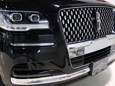 Used 2024 Lincoln Navigator L Black Label AWD/4WD image 23