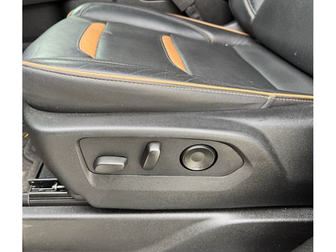 Used 2021 GMC Yukon AT4 w/ Rear Media and Nav Package image 24