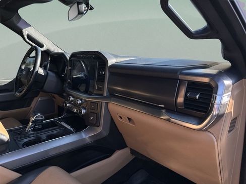 Used 2022 Ford F150 Lariat AWD/4WD image 36