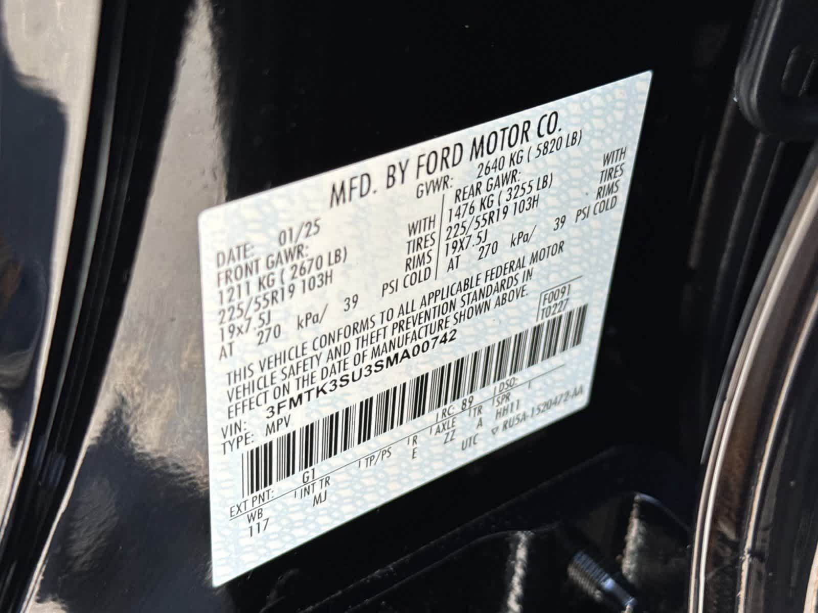 Certified 2025 Ford Mustang Mach-E Premium w/ Sport Appearance Package AWD/4WD image 30