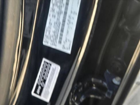 Used 2018 Ford F250 Lariat w/ Lariat Ultimate Package image 25