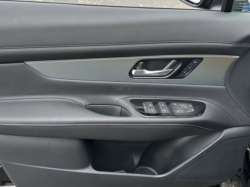 Used 2025 Nissan Murano SL image 23