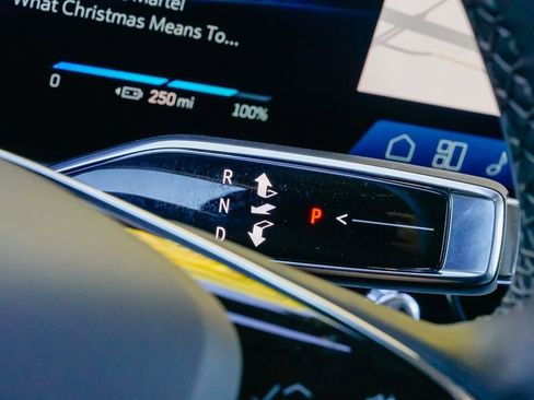 New 2026 Cadillac Optiq Sport 2 image 22