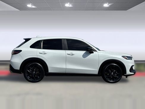 Certified 2024 Honda HR-V Sport image 8