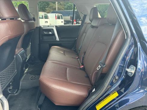 Used 2022 Toyota 4Runner Limited AWD/4WD image 19