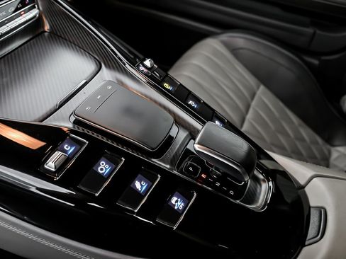 Used 2020 Mercedes-Benz AMG GT C image 32