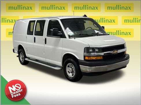 Used 2024 Chevrolet Express 2500 Work Van w/ Driver Convenience Package image 1