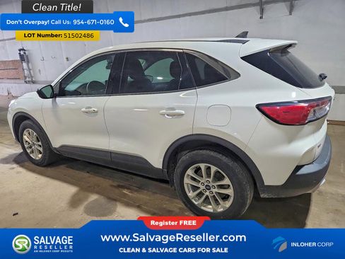 Used 2022 Ford Escape SE w/ Cold Weather Package AWD/4WD image 3
