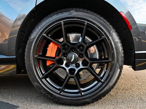 Used 2023 Aston Martin DBX 707 AWD/4WD image 12