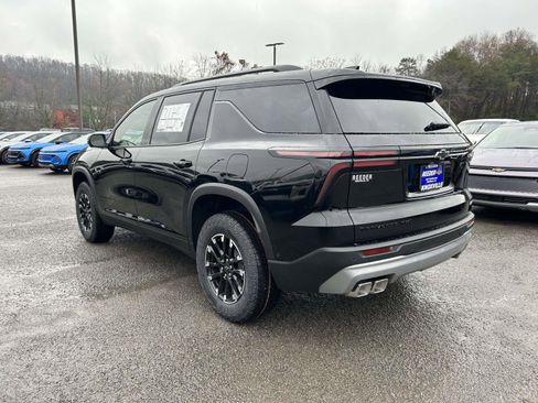 New 2026 Chevrolet Traverse Z71 w/ Enhanced Driving Package image 5