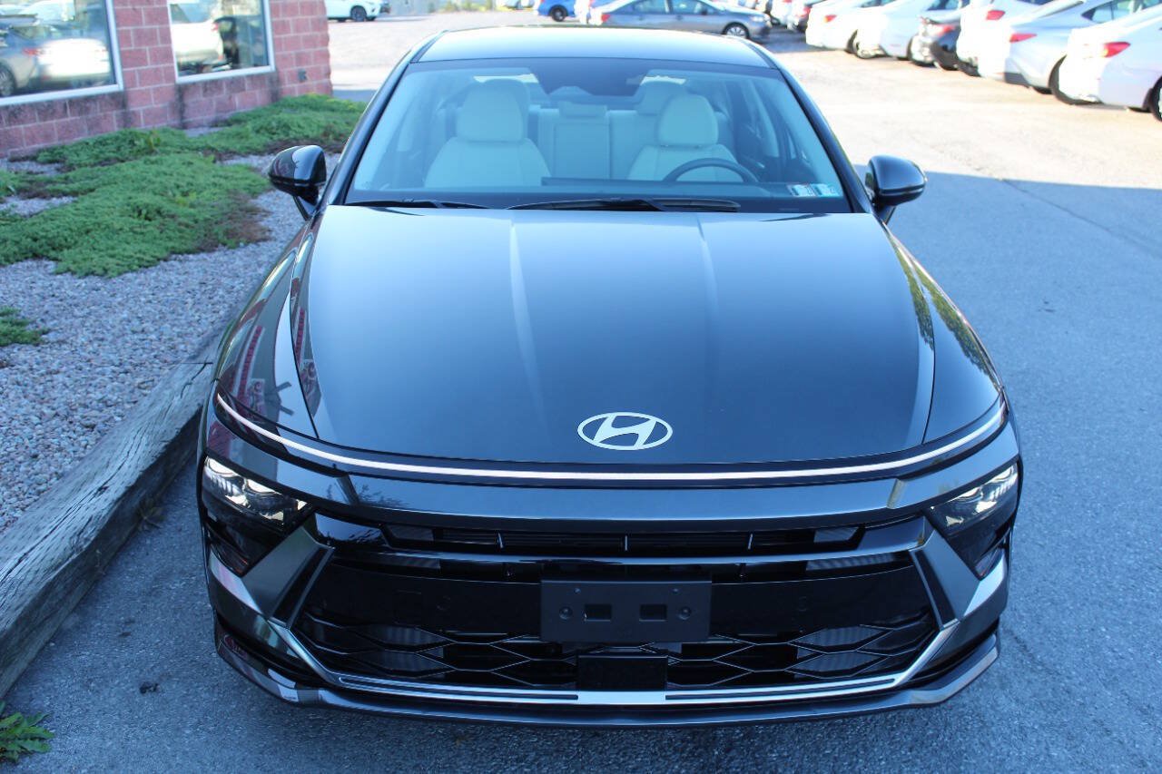 Used 2026 Hyundai Sonata SEL FWD image 4