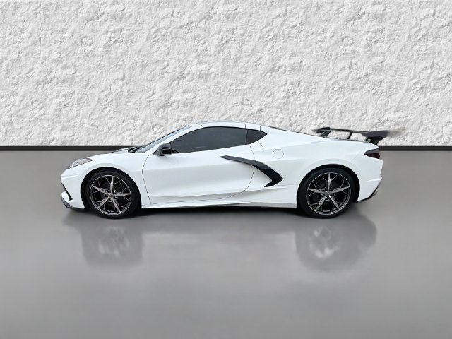 Used 2022 Chevrolet Corvette Stingray Premium Cpe w/ Z51 Performance Package RWD image 6