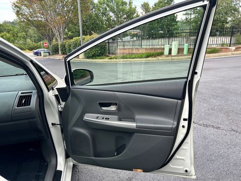 Used 2012 Toyota Prius V Two image 36