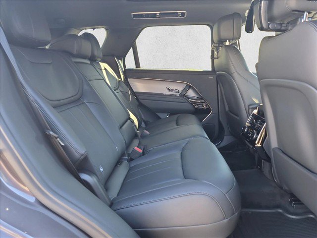 New 2027 Land Rover Range Rover Sport Dynamic SE AWD/4WD image 26