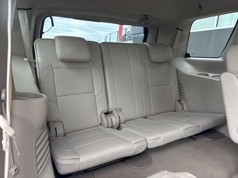 Used 2019 GMC Yukon Denali w/ Denali Ultimate Package AWD/4WD image 11