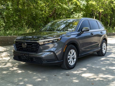 Used 2026 Honda CR-V LX image 5