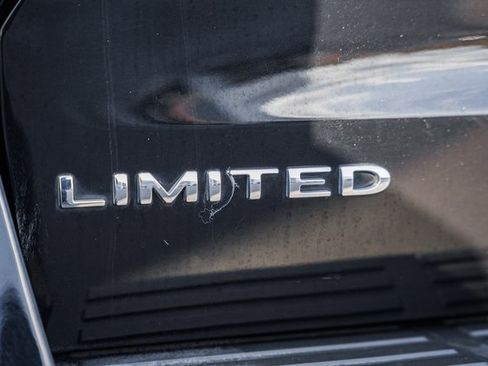 Used 2023 Ford Expedition Max Limited image 9