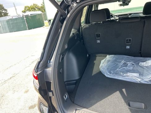 New 2025 Jeep Grand Cherokee Laredo X w/ Luxury Tech Group I image 29