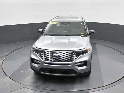 Used 2022 Ford Explorer Platinum w/ Technology Package image 27